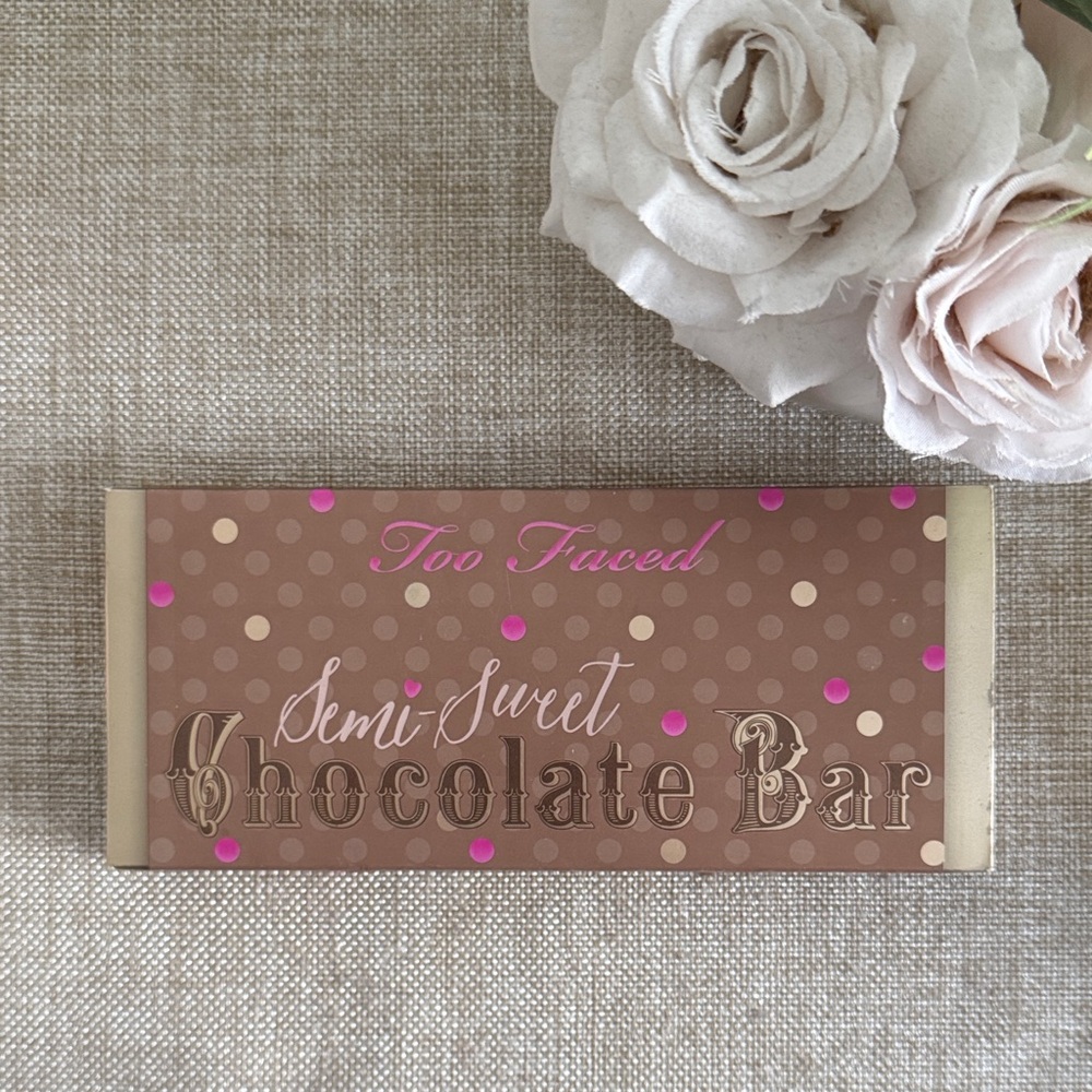 *SOLD* Too Faced Semi-Sweet Chocolate Bar Eyeshadow Palette